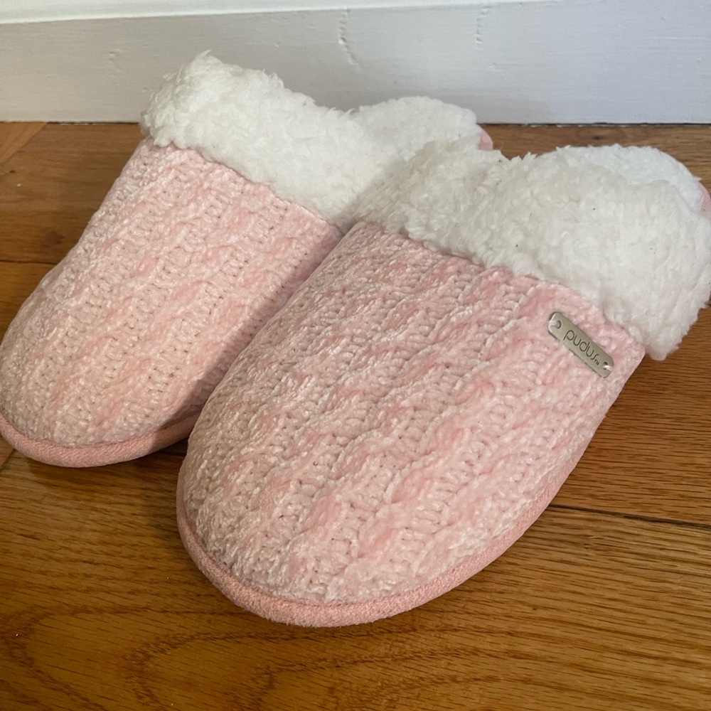 Baby Pink Chenille Creekside Slide Slippers